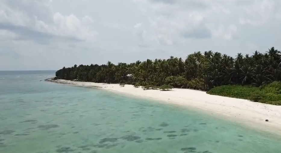 Thuraakunu Island